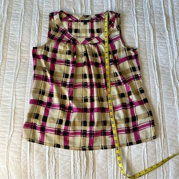2/$30 Talbots Sleeveless Cotton Blouse Top in Pink and Tan plaid SZ 8 - Picture 8 of 8